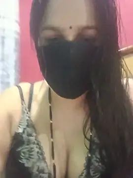Snapshot of 01Roshani chatting on May 2026 09:05:01 AM 01Roshani online show from May 2026 09:05:01 AM