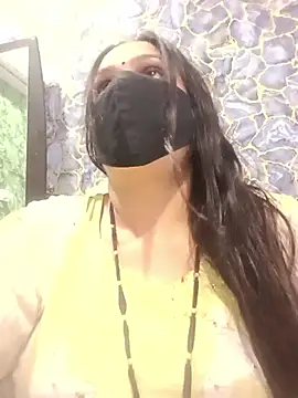 Snapshot of 01Roshani chatting on May 2026 11:50:01 AM 01Roshani online show from May 2026 11:50:01 AM