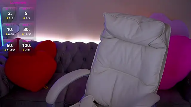 AlexaFleur online show from February 2026 01:51:02 PM