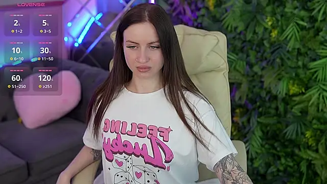 AlexaFleur online show from June 2026 12:50:02 PM