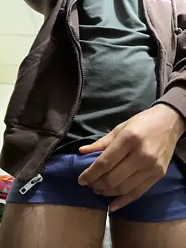 Snapshot of calientmex chatting on February 2026 01:54:01 PM calientmex online show from February 2026 01:54:01 PM