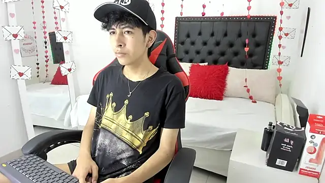 julian xx online show from February 2026 07:25:01 PM