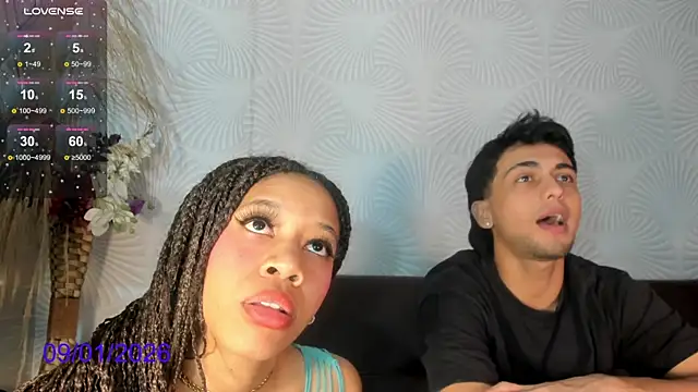 Snapshot of DUO_OF_DESIRE chatting on January 2026 02:24:02 PM DUO OF DESIRE online show from January 2026 02:24:02 PM