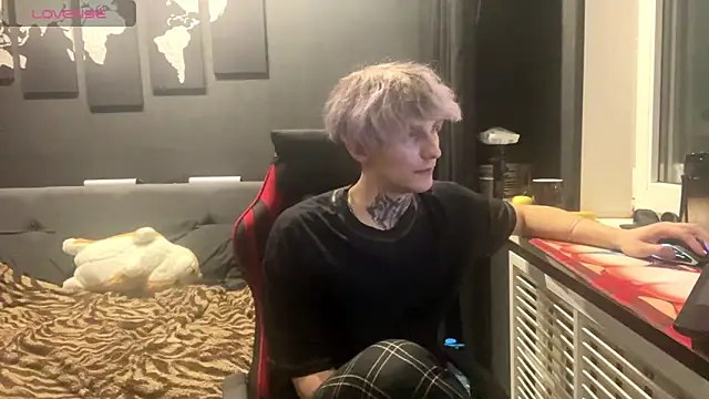 Mastur Bister online show from January 2026 06:00:02 PM