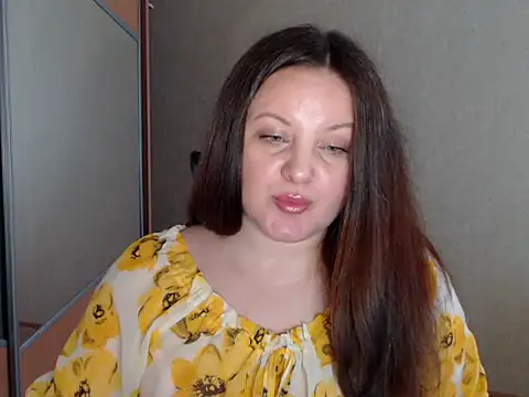 Sabrina Weaver online show from April 2026 09:33:01 AM