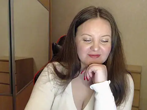 Sabrina Weaver online show from March 2026 04:52:01 PM