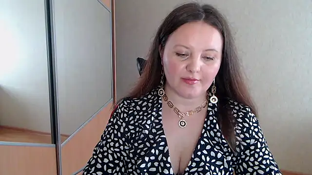 Snapshot of Sabrina_Weaver chatting on May 2026 12:57:01 PM Sabrina Weaver online show from May 2026 12:57:01 PM