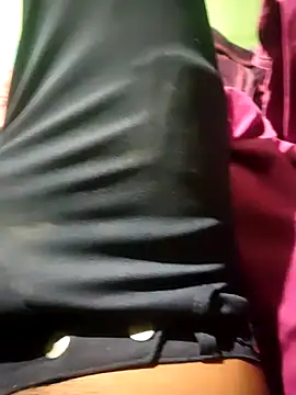 Cupalshow123 online show from April 2026 06:03:01 PM