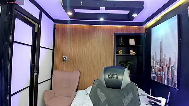 ThaliaBrookss  online show from March 2026 04:30:01 AM