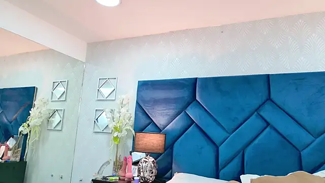 CintiaHolms online show from March 2026 02:49:02 AM