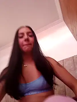 SweetLiamn online show from April 2026 04:58:01 PM