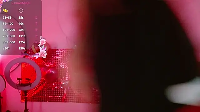 Leslie21  online show from February 2026 01:02:01 PM