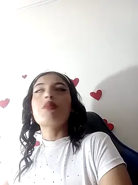 honeyluxe  online show from February 2026 04:24:01 AM