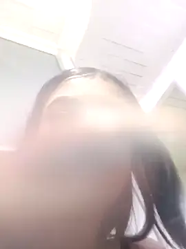 honeyluxe  online show from April 2026 04:20:02 AM