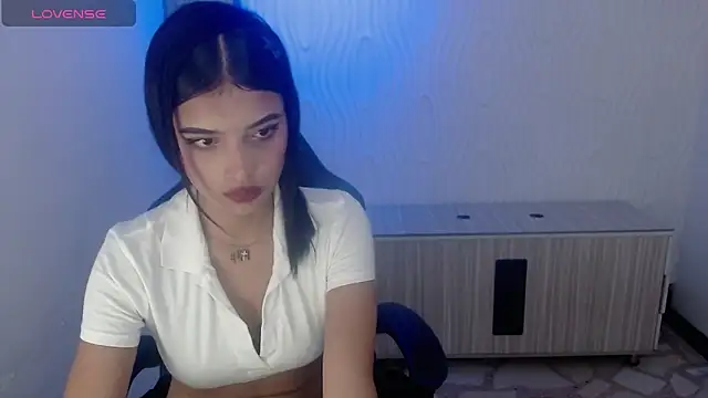 honeyluxe  online show from February 2026 04:18:02 AM