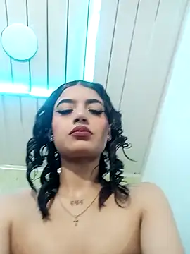 honeyluxe  online show from April 2026 04:17:01 AM