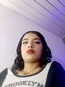 honeyluxe  online show from February 2026 03:50:02 AM