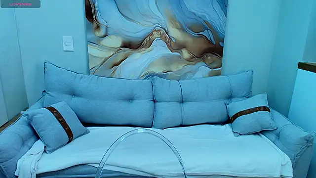 Bruna Ferrazz online show from February 2026 08:08:01 PM