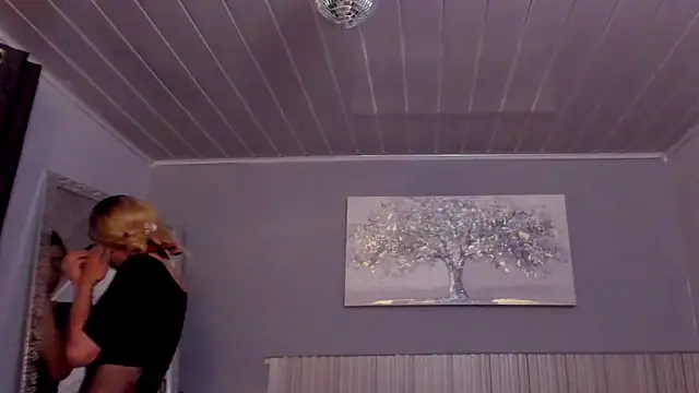 vicky fant4sy online show from March 2026 01:01:02 PM