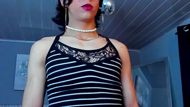 Snapshot of vicky_fant4sy chatting on April 2026 02:30:01 PM vicky fant4sy online show from April 2026 02:30:01 PM