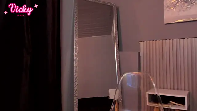 vicky fant4sy online show from February 2026 01:52:02 PM