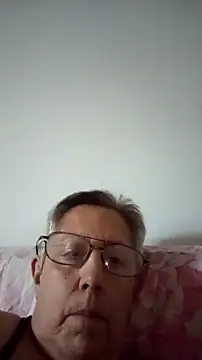 Marce1903 online show from February 2026 11:32:02 PM