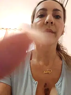 Monita Med online show from April 2026 03:27:02 PM