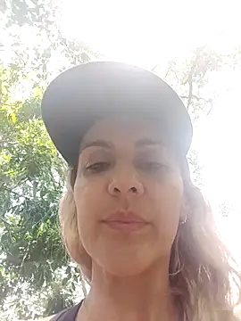 Monita Med online show from May 2026 05:27:02 PM