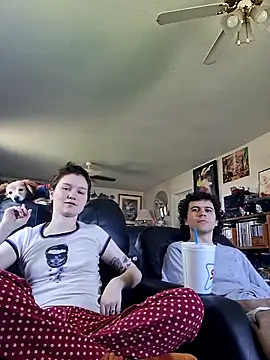 SugarNCinnamon online show from May 2026 07:17:01 PM