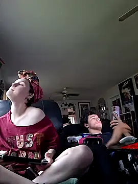 SugarNCinnamon online show from May 2026 10:55:01 PM