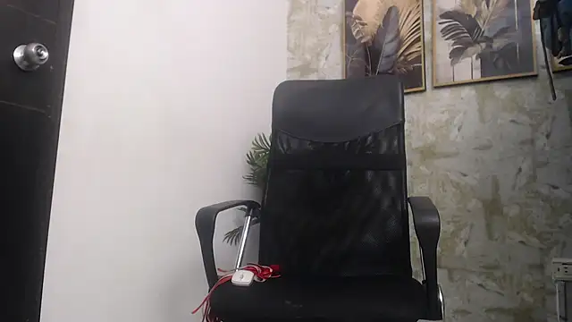 Helen Novoa online show from March 2026 06:34:01 PM