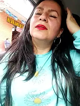 Helen Novoa online show from April 2026 08:06:02 PM