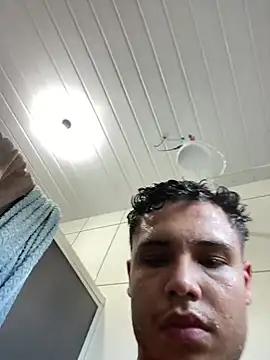 Wellington00  online show from January 2026 09:07:02 PM