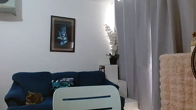 Almaglow  online show from June 2026 06:23:02 PM