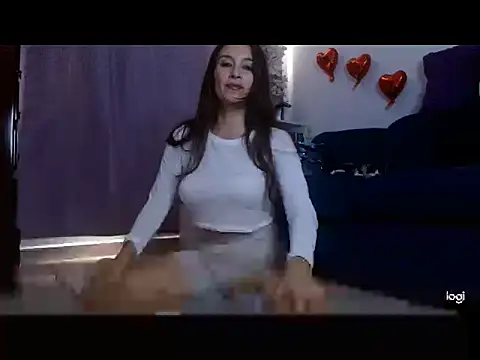 Almaglow  online show from February 2026 07:55:02 PM