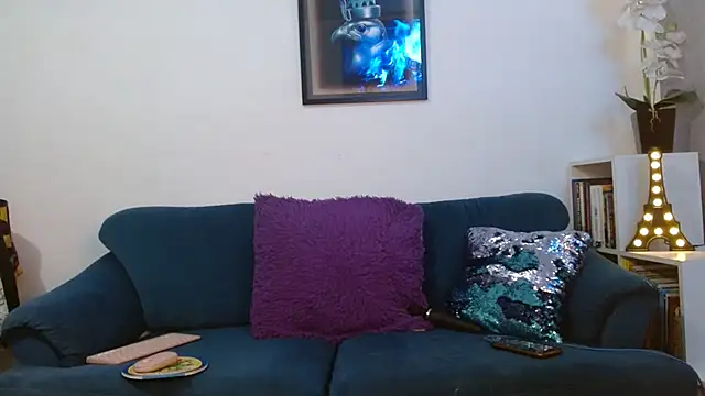 Almaglow  online show from May 2026 05:28:02 PM