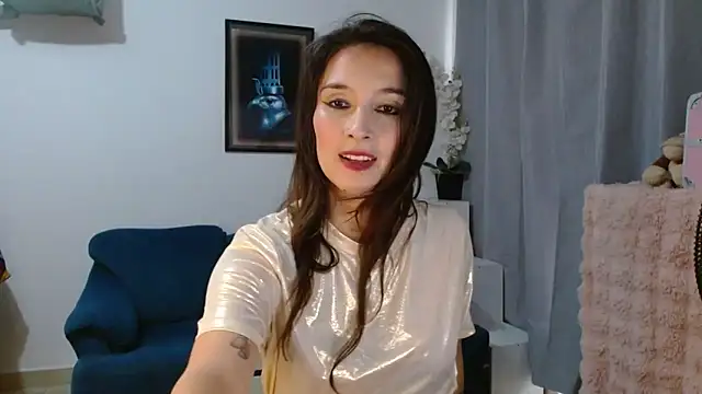 Almaglow  online show from May 2026 09:41:02 PM