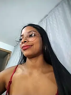 KATALINA SANTANA  online show from March 2026 12:56:01 AM