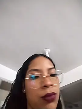 KATALINA SANTANA  online show from February 2026 11:38:01 PM