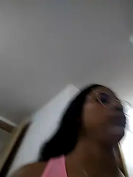 KATALINA SANTANA  online show from February 2026 11:35:02 PM