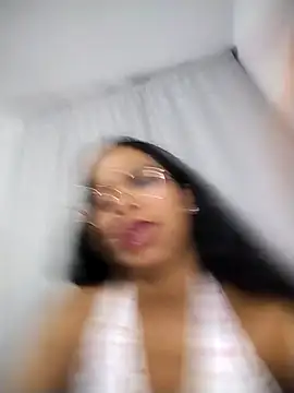 KATALINA SANTANA  online show from March 2026 12:42:02 AM