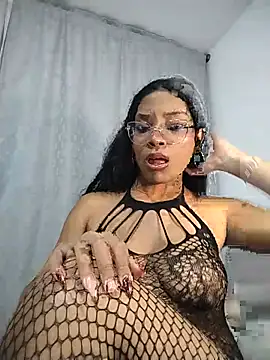 KATALINA SANTANA  online show from June 2026 12:48:02 AM