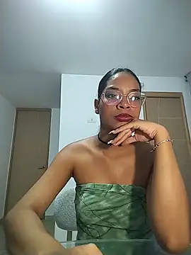 KATALINA SANTANA  online show from May 2026 12:19:02 AM
