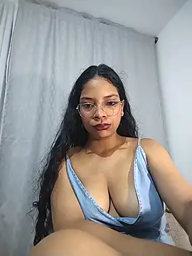KATALINA SANTANA  online show from June 2026 01:21:01 AM