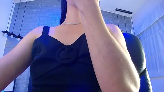 Nicolleth tk online show from February 2026 07:46:01 PM