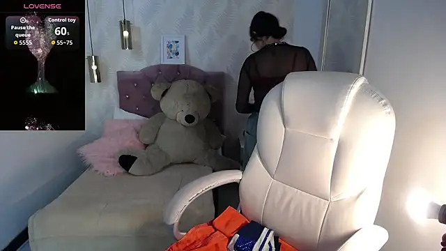 Nicolleth tk online show from March 2026 03:13:01 AM