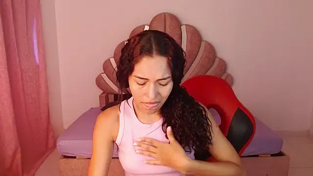 Naya  fox723 online show from January 2026 05:38:01 PM