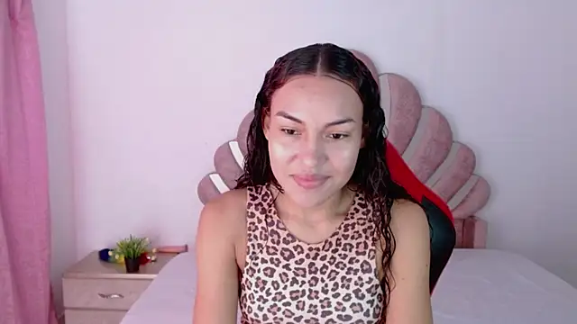 Naya  fox723 online show from February 2026 08:41:01 PM