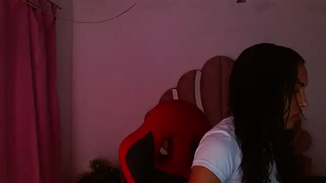 Naya  fox723 online show from February 2026 05:33:01 PM