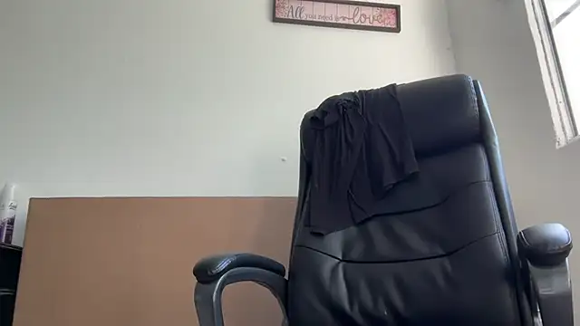 enyel 100 online show from January 2026 01:16:02 PM